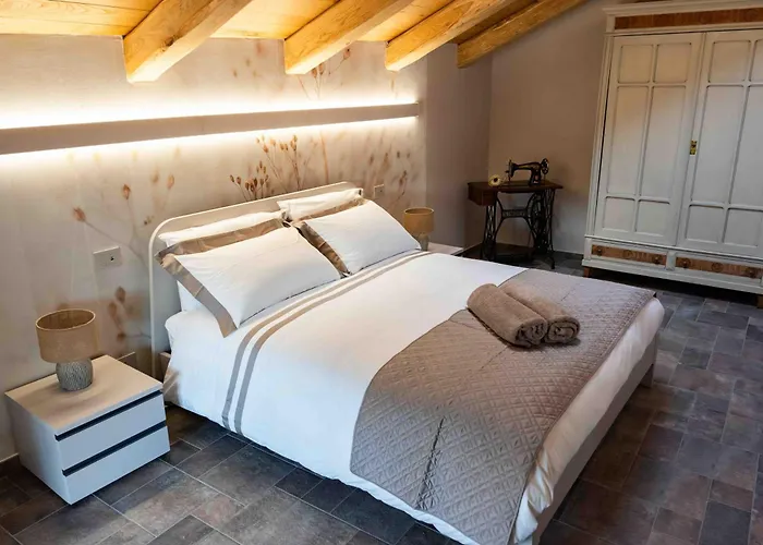 Cascina Morelli 1862 Bed & Breakfast 3*